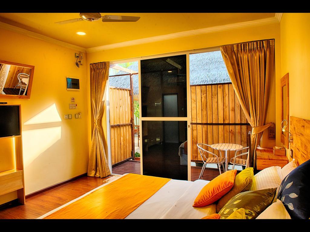 Narnia Maldives Hotel Maafushi Exterior photo